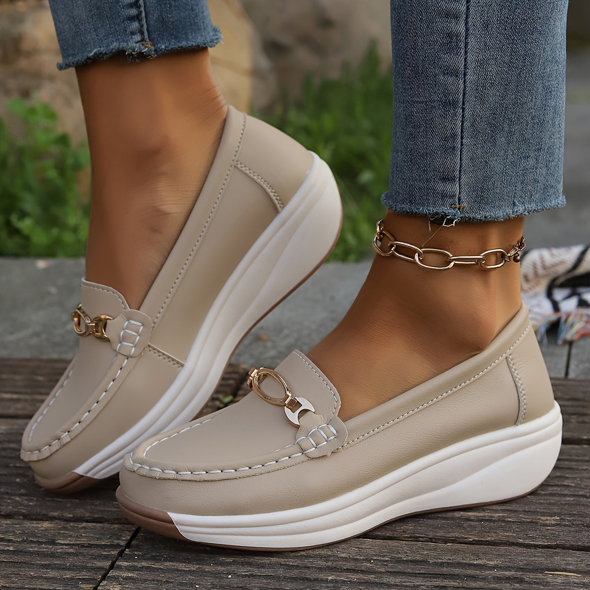 Lykke Bow Slip-on Sneakers