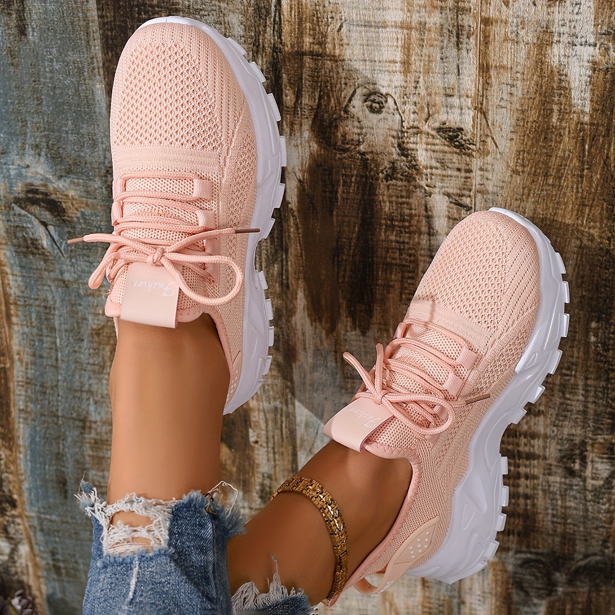 Nordic Lace Low-Top Sneakers